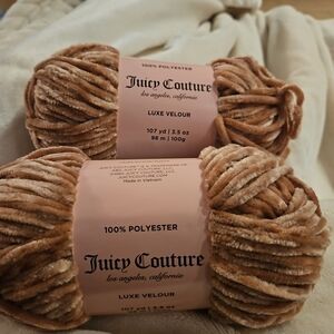 Juicy Couture Luxe Velour Yarn in Chestnut Tan